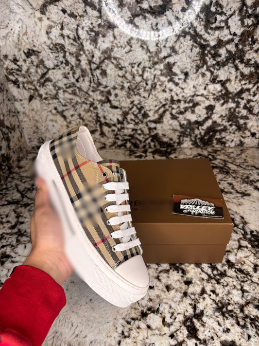 BB Classic Converse